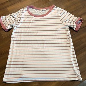 Woman’s L Tee